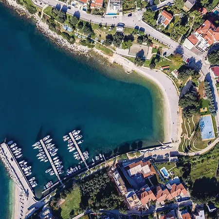 דירה Gorgeous In With Wifi