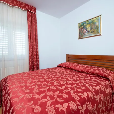 Gorgeous In With Wifi