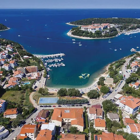 3 Bedroom Front In * Pula